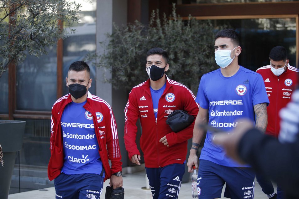 La selección chilena entrenó en San Carlos de Apoquindo para el duelo frente a Paraguay
