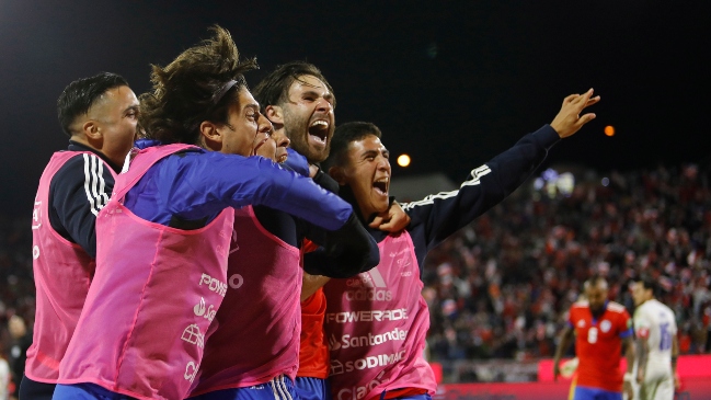 ¿Qué tal? Así se escuchó en inglés el relato para el primer gol de Brereton en suelo chileno