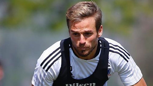 Preparador físico de Colo Colo: La puesta a punto de Christian Santos está muy bien encaminada