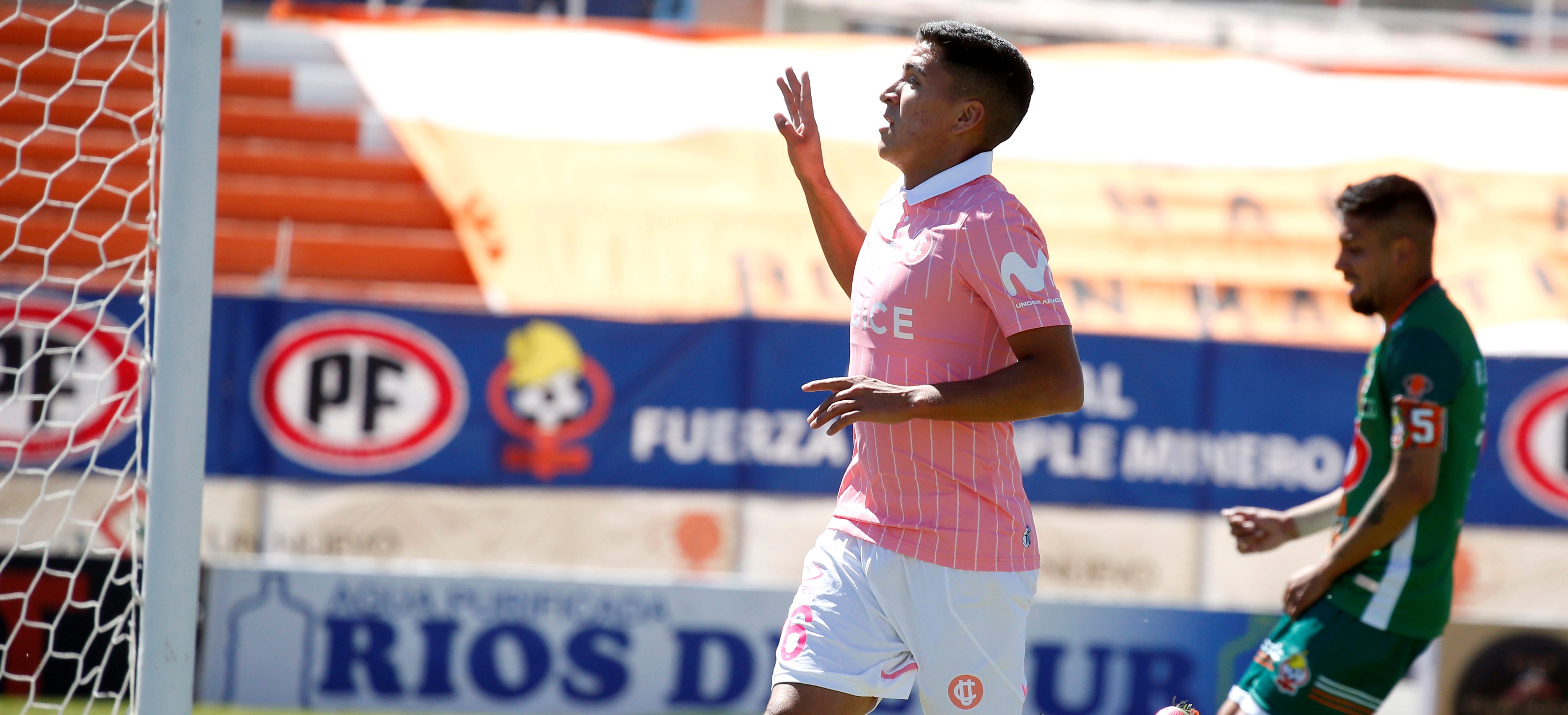 Universidad Católica reaccionó y con gran jugada de Marcelino Núñez igualó ante Cobresal