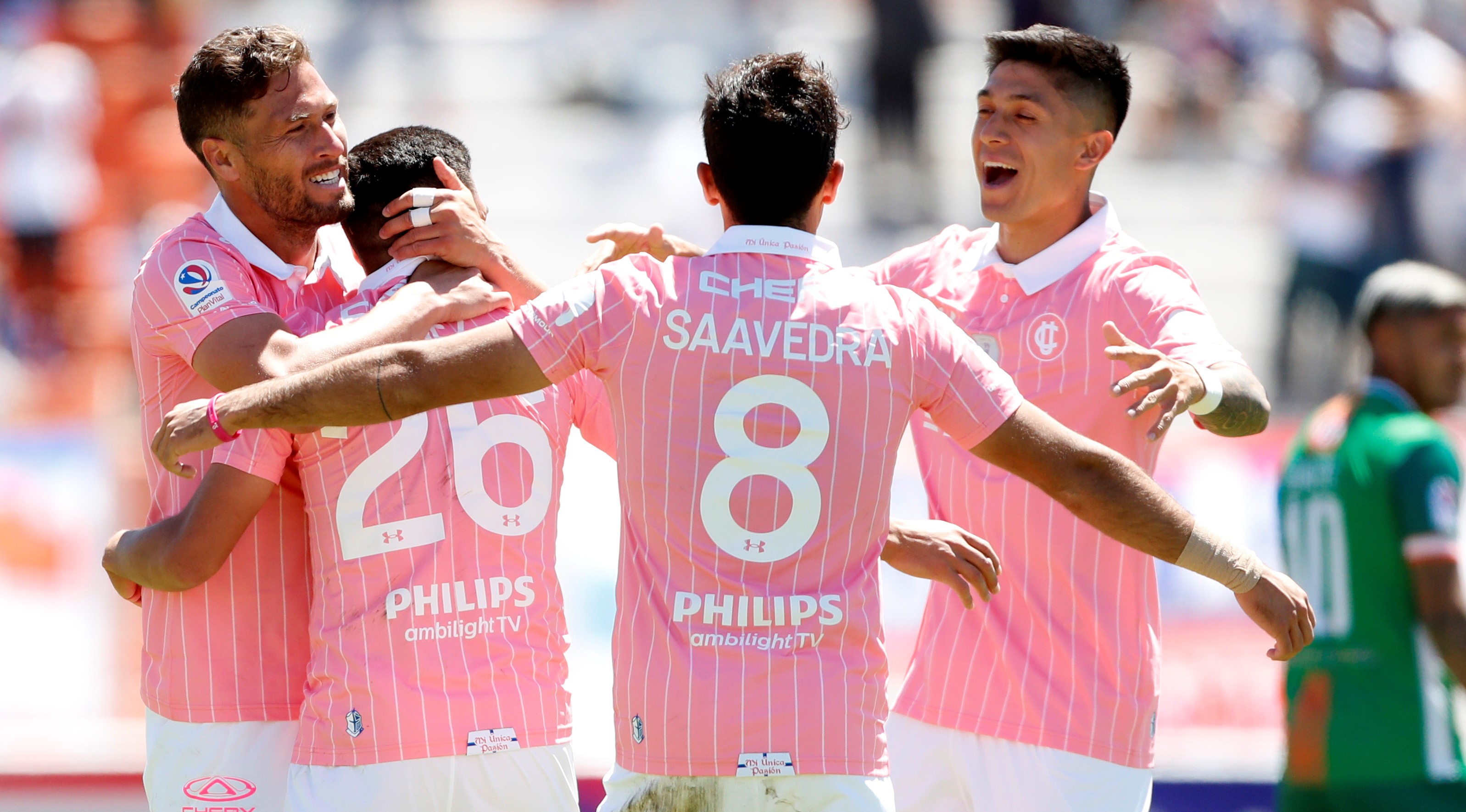 “La Franja”: La UC de Paulucci sumó su sexto triunfo consecutivo tras remontar ante Cobresal