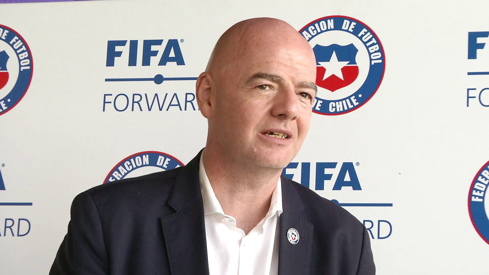 Gianni Infantino: Volveré muy pronto a Chile para impulsar otros proyectos