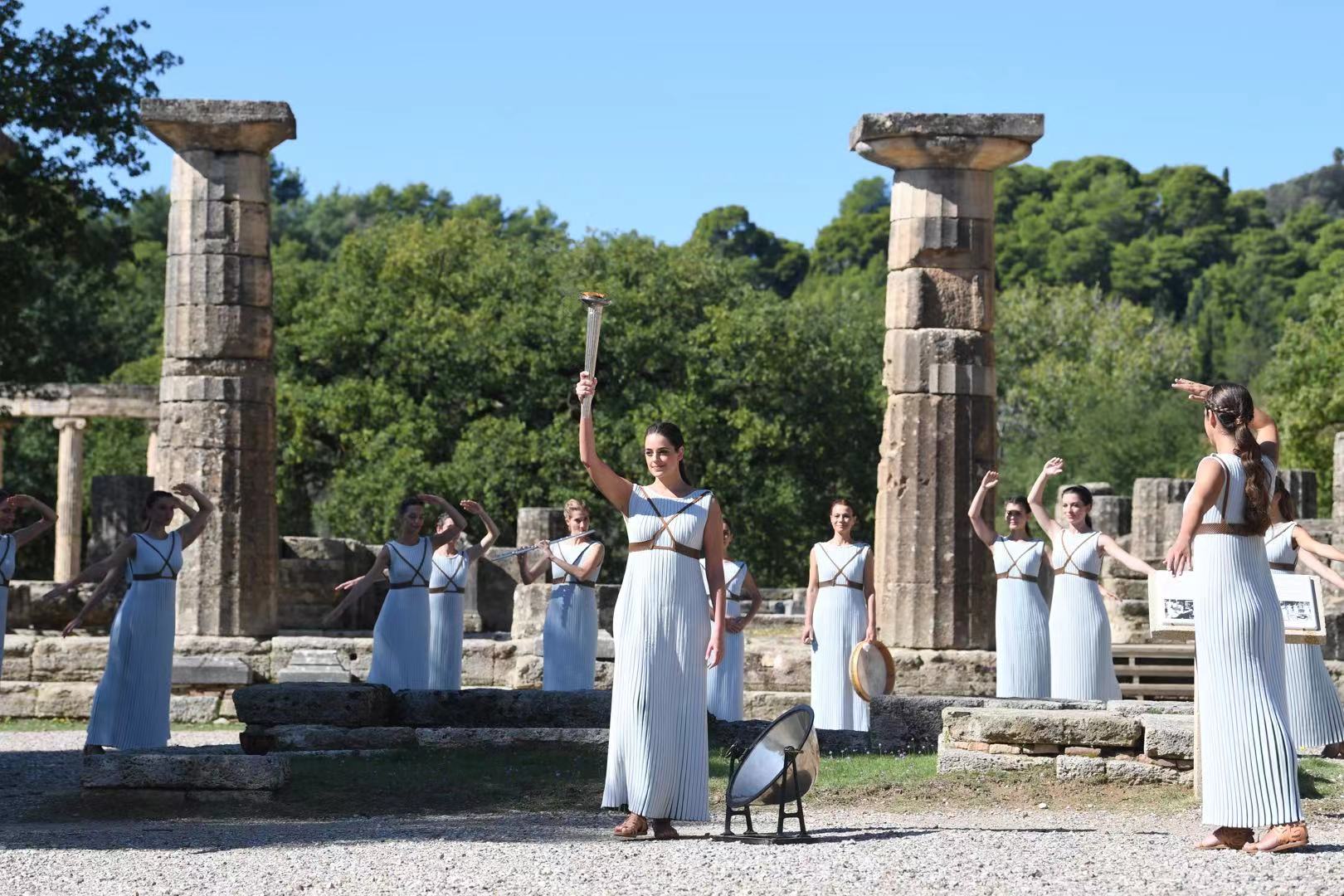 Detuvieron a activistas a favor del Tibet durante ceremonia de encendido de la llama olímpica de Beijing 2022