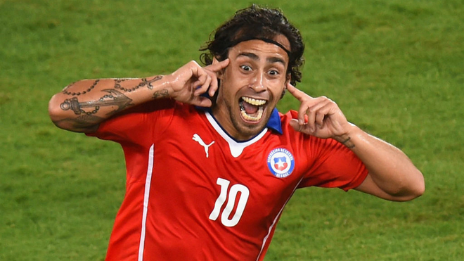 Recuerda los goles del cumpleañero Jorge Valdivia en la Roja