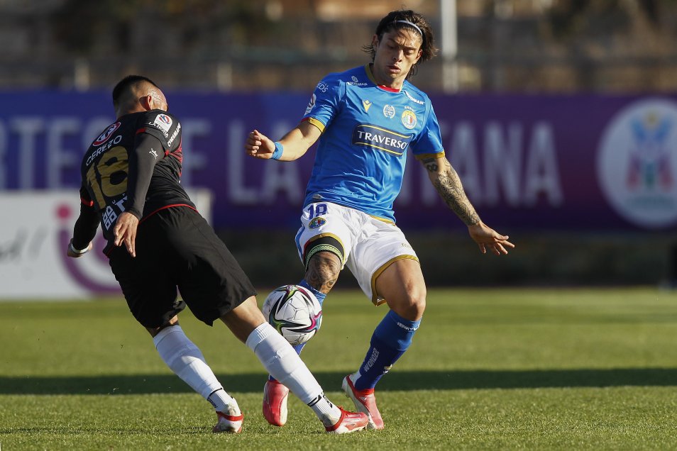Nicolás Guerra se lució al marcar dos goles en el triunfo a domicilio de Ñublense sobre Audax