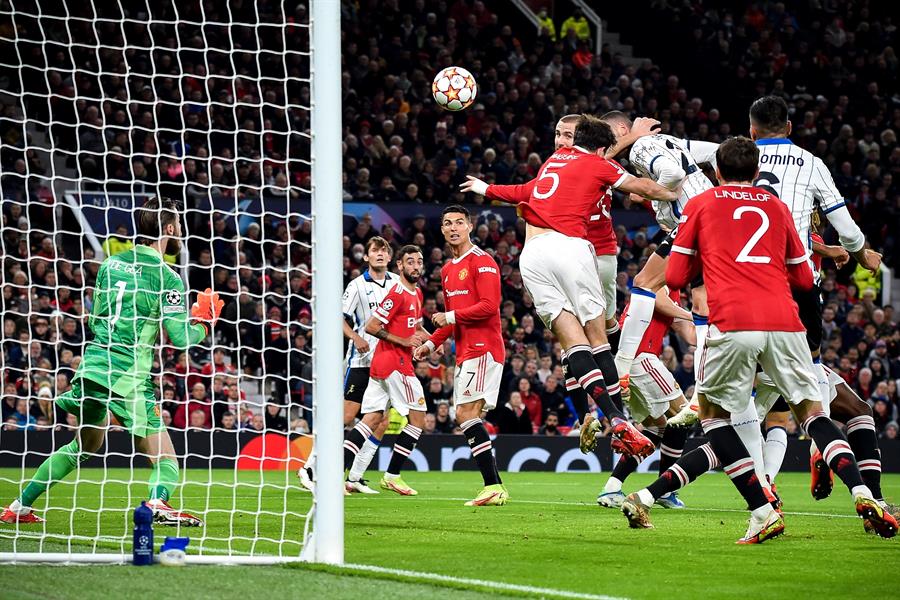 Manchester United despertó en el segundo tiempo y venció a Atalanta con gol de Cristiano Ronaldo