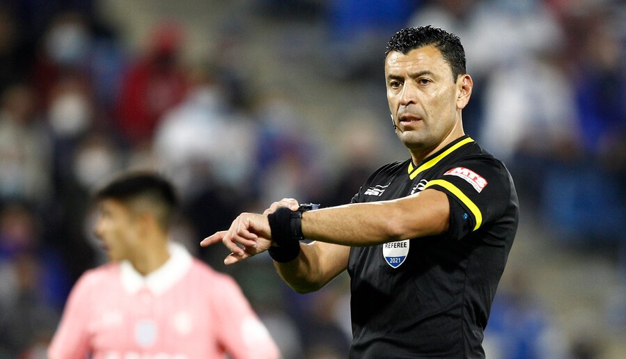 Juan Tagle sobre Roberto Tobar: Este arbitraje influye en la resolución del Campeonato