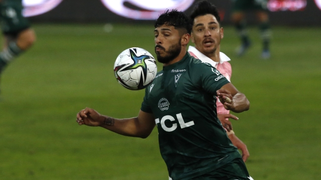 Javier Castrilli cargó contra Víctor Espinoza por expulsión de Zampedri: Es el culpable de todo