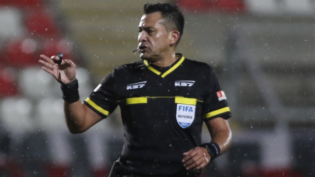 Julio Bascuñán arbitrará el clásico de Colo Colo y la UC