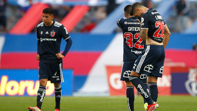 La U sufrió dolorosa caída en los descuentos ante Palestino y continúa en crisis en el Campeonato