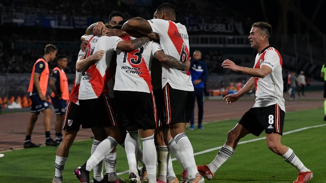 River Plate festejó ante Talleres y extendió su ventaja como líder en el fútbol argentino
