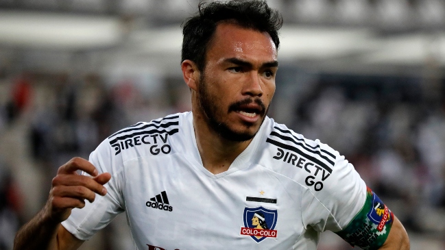 Gabriel Suazo: No debemos pensar en si estará o no Zampedri, la UC es más que un jugador