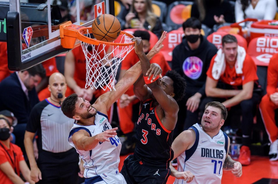Dallas Mavericks venció a Toronto Raptors de la mano de Luka Doncic