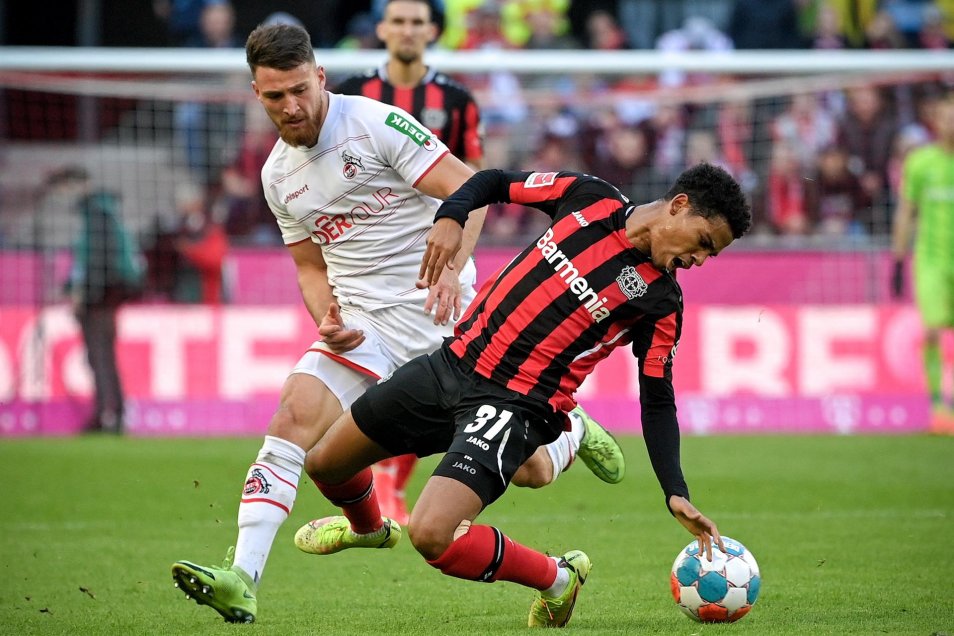 Sin Aránguiz: Bayer Leverkusen igualó ante Koln y cedió terreno en la Bundesliga
