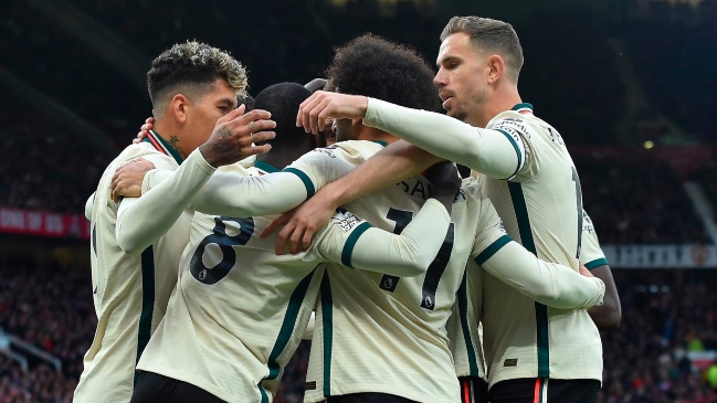 ¡Puros golazos! El abultado triunfo de Liverpool ante Manchester United en la Premier