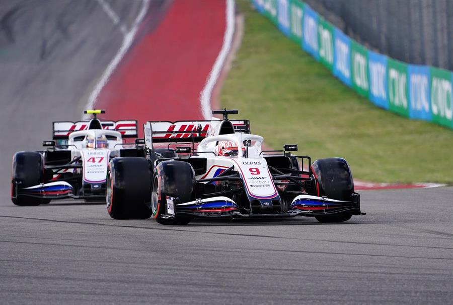Shaquille O’Neal presenció el triunfo de Max Verstappen en el Gran Premio de Estados Unidos