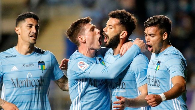 O’Higgins tomó una bocanada de aire con triunfo ante Cobresal en El Salvador