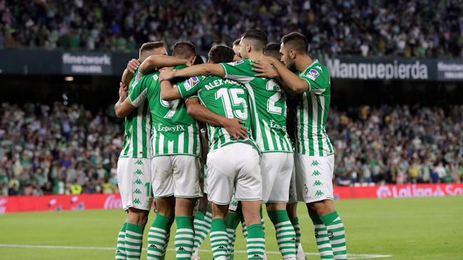 Claudio Bravo tras goleada de Betis sobre Valencia: Mantenerse juntos es progresar