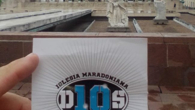 Iglesia Maradoniana prepara su primera “Navidad” tras la muerte del astro argentino