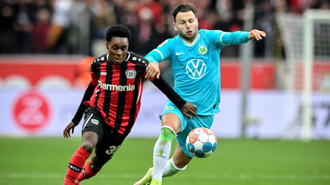 Bayer Leverkusen cayó como local ante Wolfsburgo y perdió terreno en lo alto de la Bundesliga