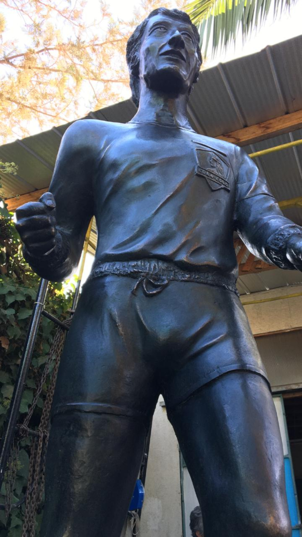 Colo Colo inaugurará estatua en honor a Francisco “Chamaco” Valdés en el Monumental