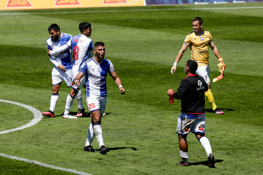 ¡Alerta en Antofagasta antes del duelo con la UC! Tienen un caso positivo y 10 integrantes del plantel en cuarentena