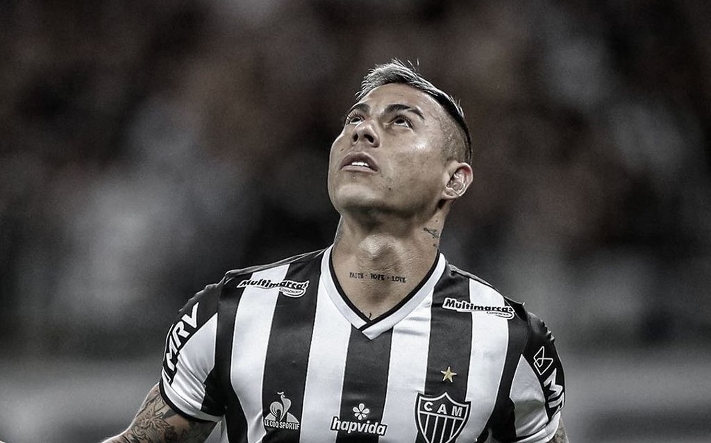 Eduardo Vargas anotó el gol de la victoria de Atlético Mineiro sobre Gremio en el Brasileirao