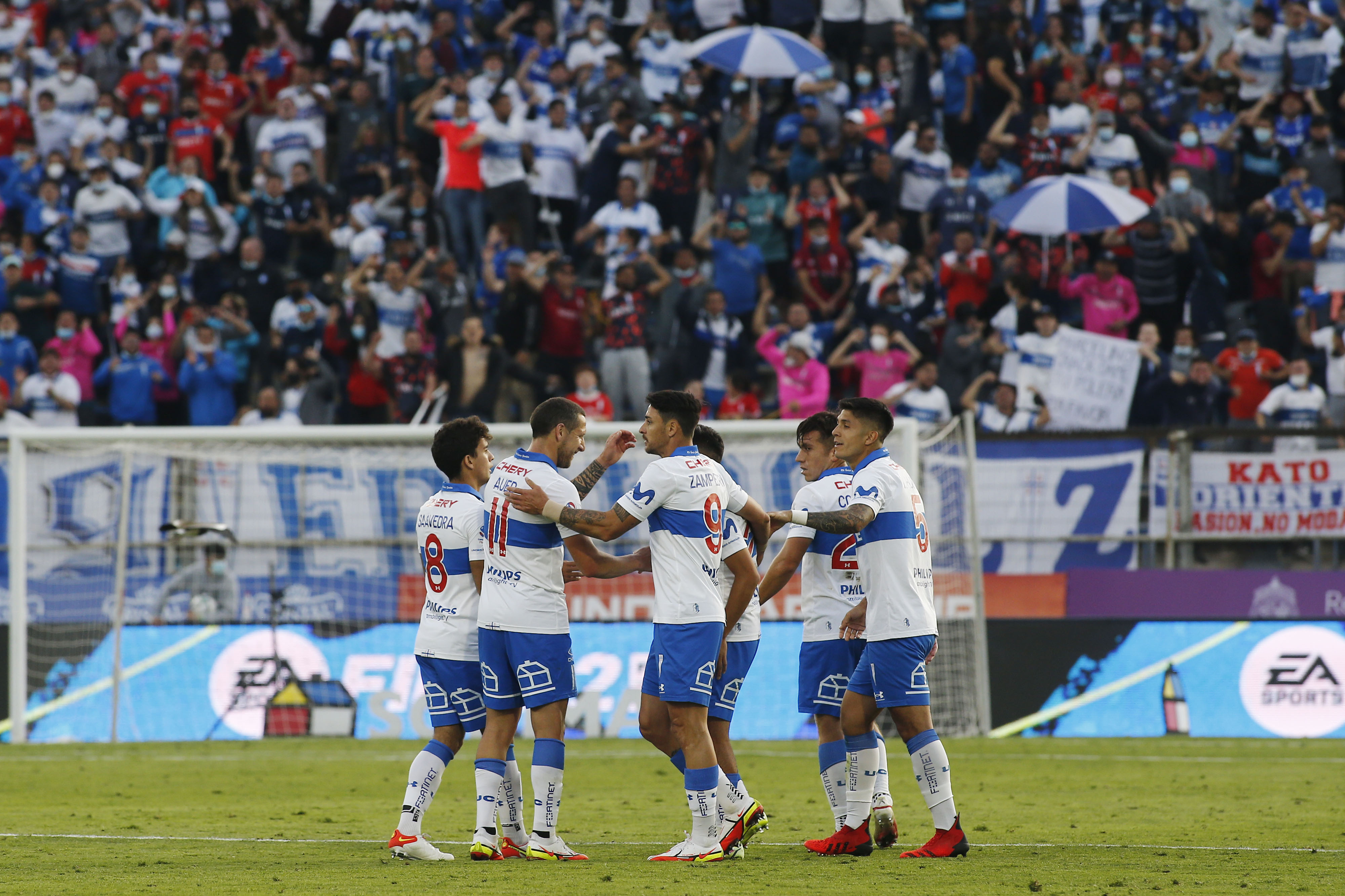 “La Franja”: La UC goleó a Antofagasta y llegará encendida al clásico estudiantil