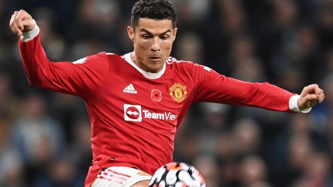 Manchester United quiere despejar dudas ante el City en el clásico