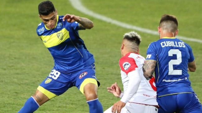 Barnechea descendió a Segunda tras perder ante Copiapó y buscará la salvación por secretaría