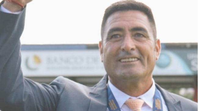 Nelson Tapia se proclamó campeón en el ascenso del fútbol ecuatoriano