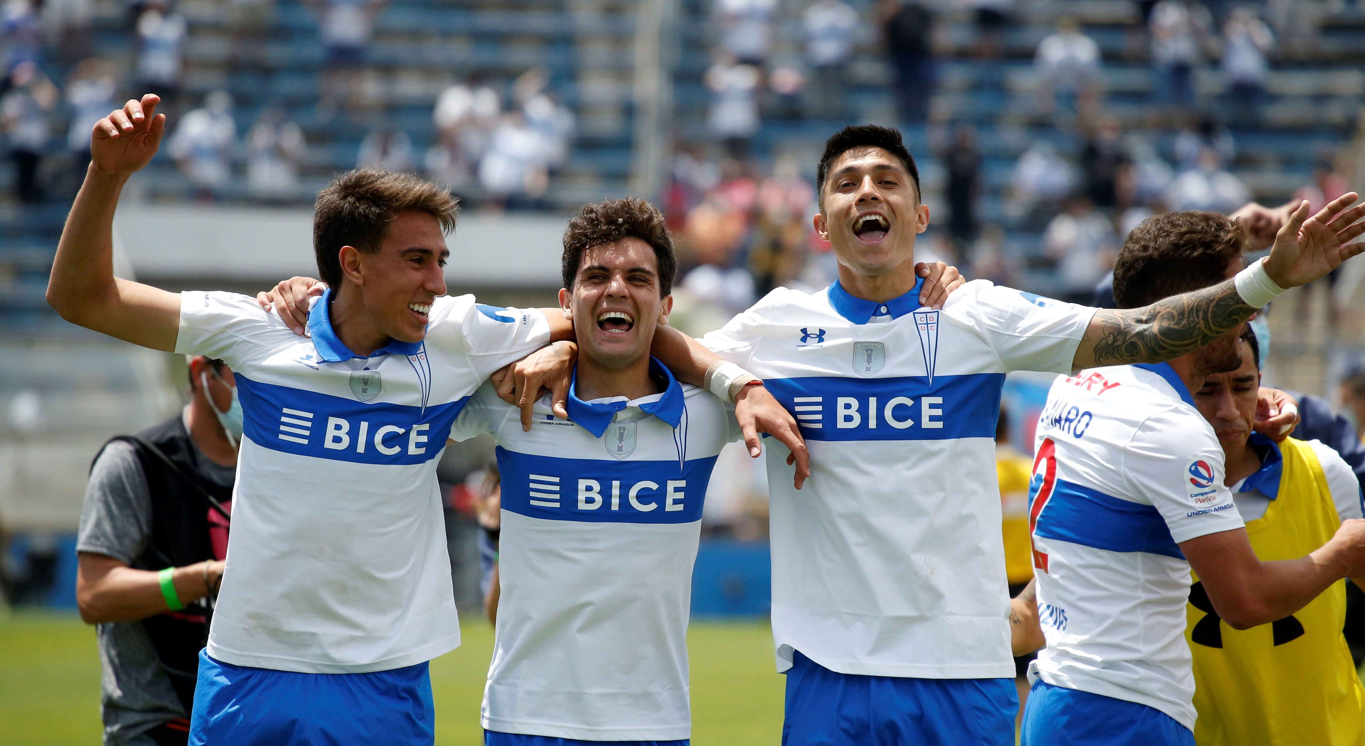 Revive el triunfo de la UC sobre U. de Chile en un intenso clásico universitario
