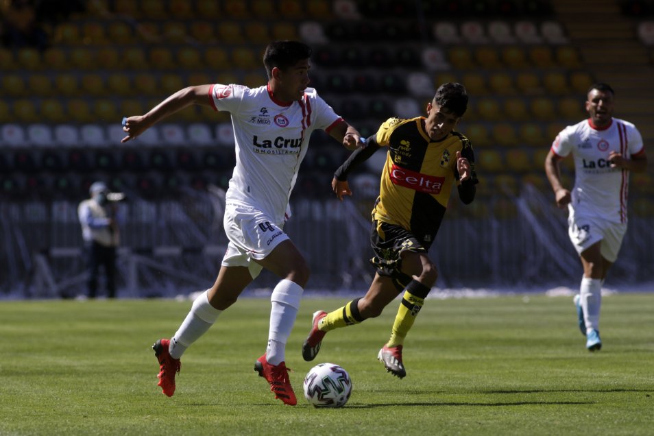 El claro triunfo de Coquimbo Unido ante San Felipe para acercarse al título en Primera B