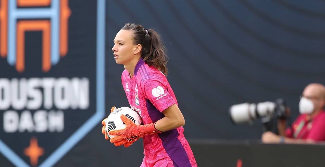 Olympique de Lyon de Christiane Endler remontó ante Bayern Munich y mantuvo invicto en Champions