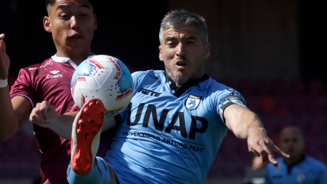 Iquique y Mauricio Zenteno entregaron versiones contrapuestas tras anuncio de salida del jugador
