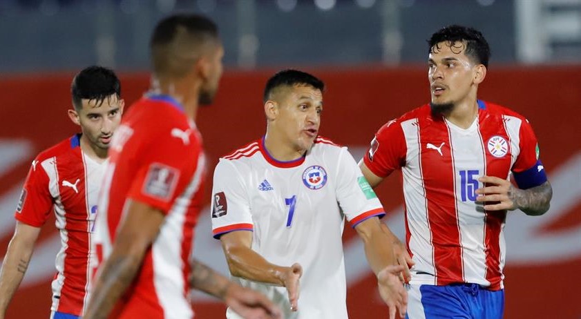 ¿Gol olímpico o autogol? La fortuna acompañó a la Roja y Alexis Sánchez para abrir la cuenta en Paraguay