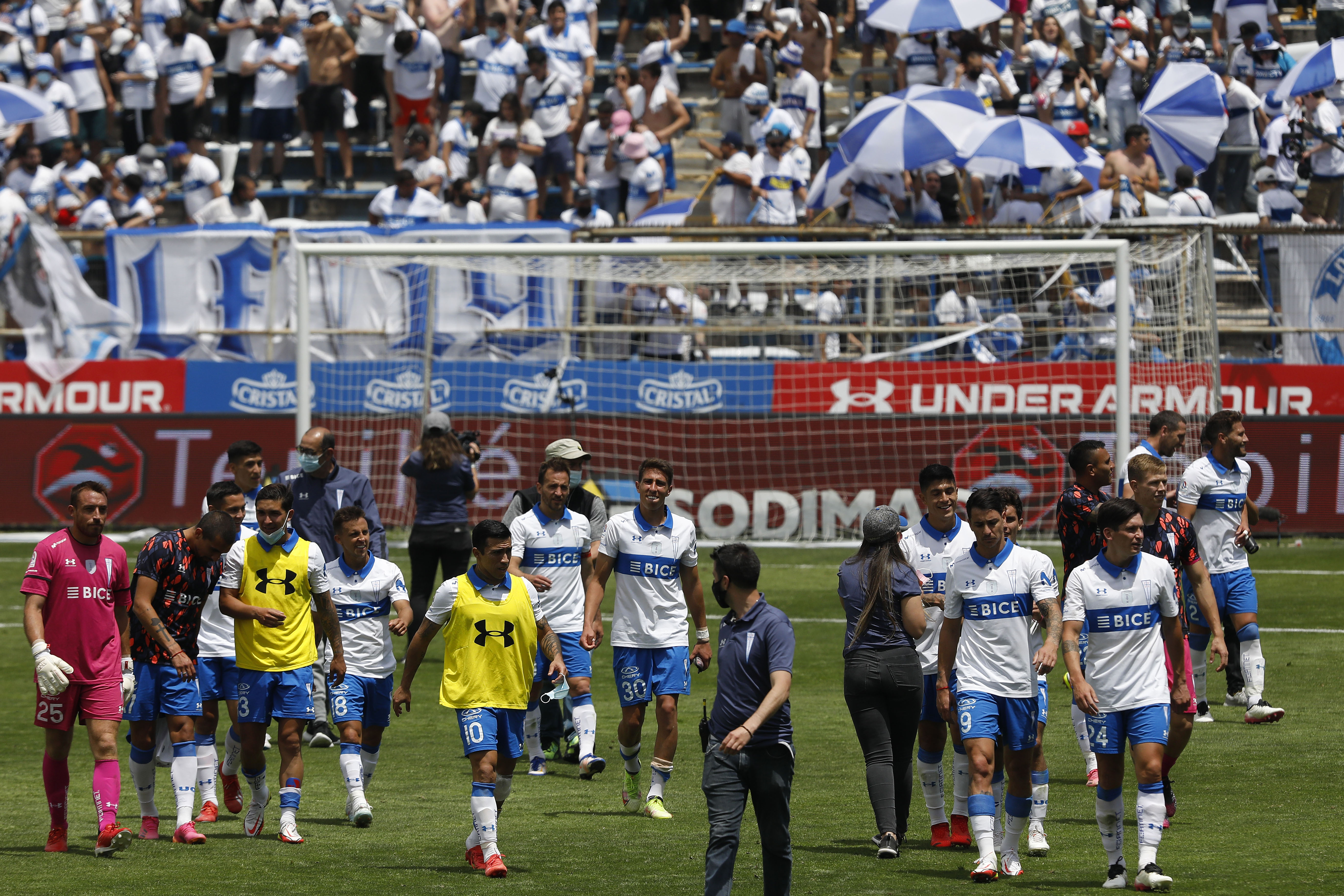 Universidad Católica tiene un caso de Covid-19 a un día del duelo con La Serena