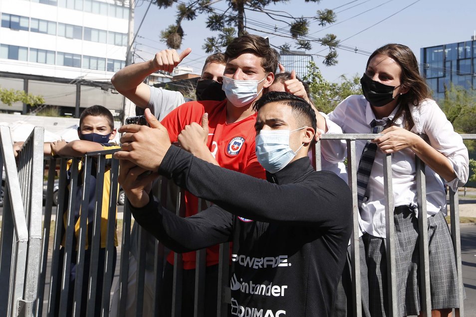 La Roja activó el plan Ecuador y cumplió con su primera práctica tras ganarle a Paraguay