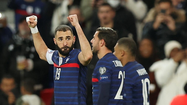 Mbappé y Benzema se lucieron ante Kazajistán y comandaron clasificación de Francia al Mundial de Qatar