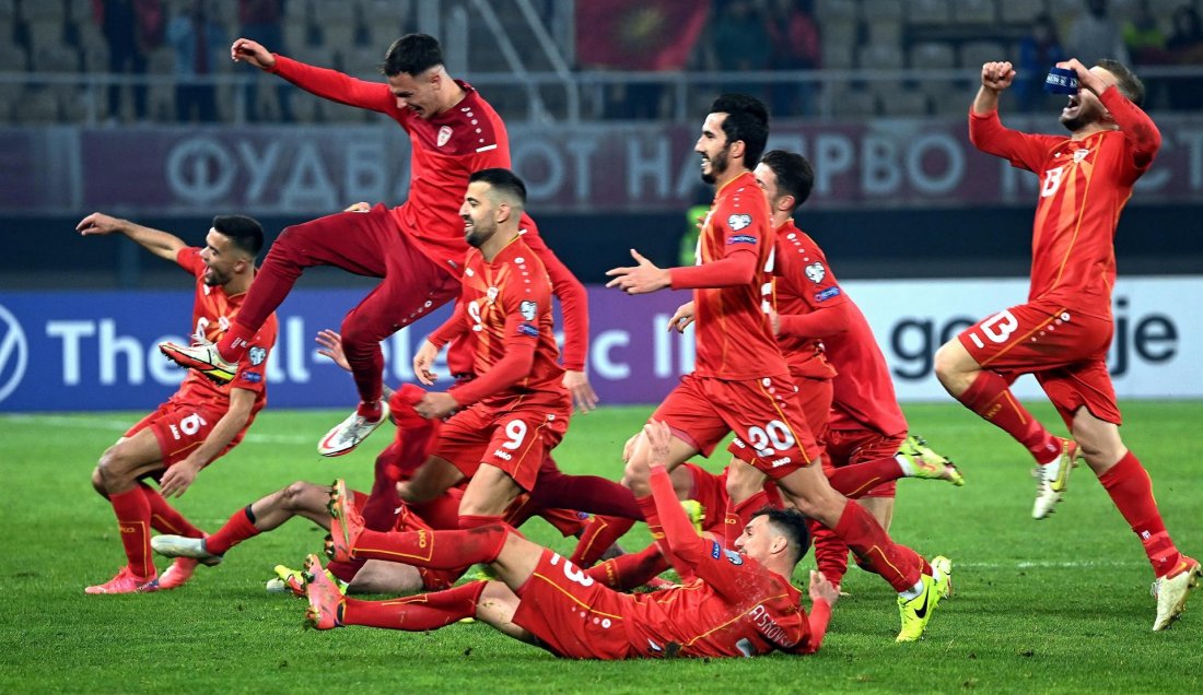 El eufórico festejo de Macedonia del Norte tras avanzar al repechaje rumbo a Qatar 2022