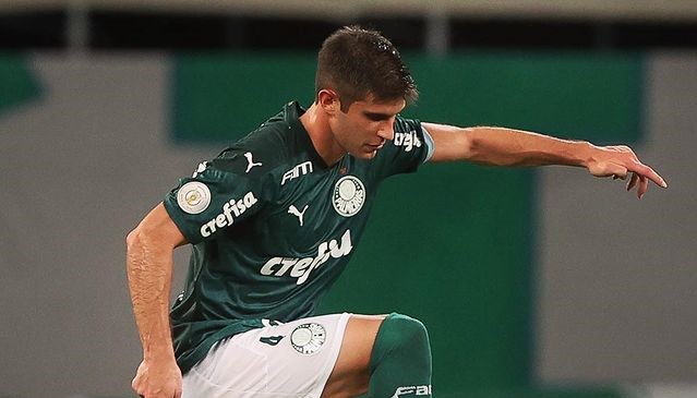 Benjamín Kuscevic volvió a ser titular en Palmeiras que perdió en la agonía con Fluminense