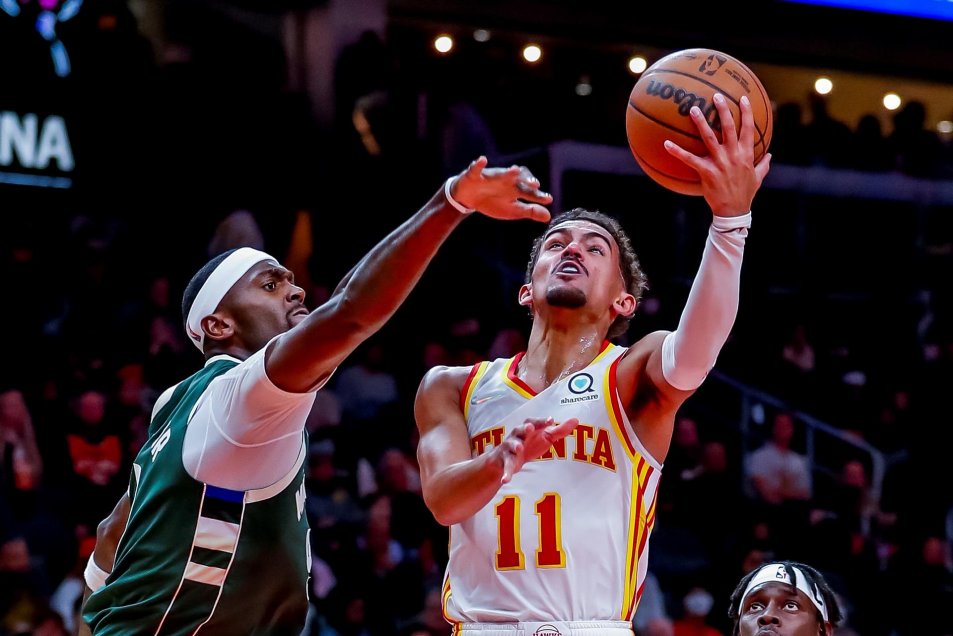Trae Young frenó a los actuales campeones de la NBA con 42 puntos