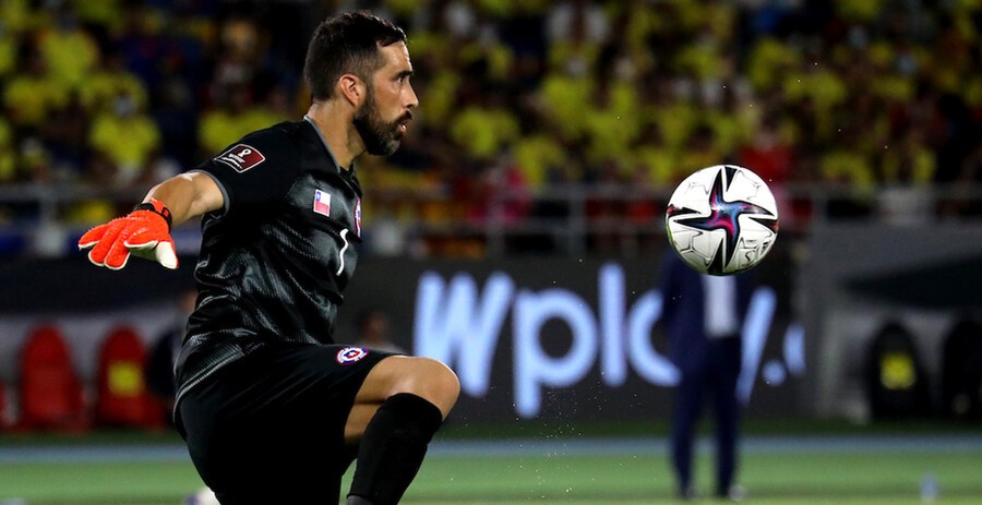 La potente arenga de Claudio Bravo: “Seamos grandes, pero juntos”