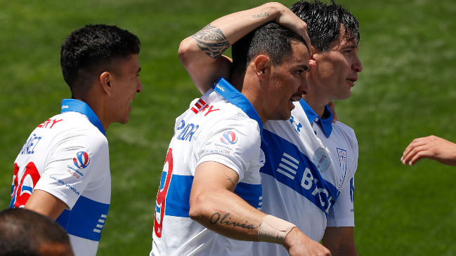 ¡Campeones! La UC conquistó su tercera Supercopa seguida a costa de Ñublense por penales