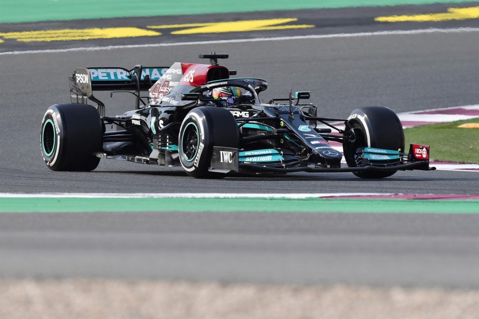 Max Verstappen fue el más rápido en el estreno del circuito de Losail