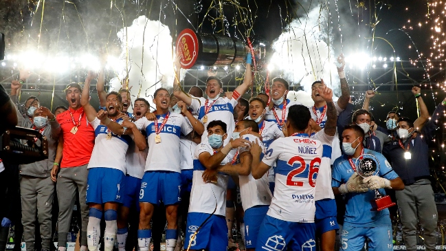 El chascarro en el último penal de la UC: Quiso darle volumen y terminó cambiando la tele