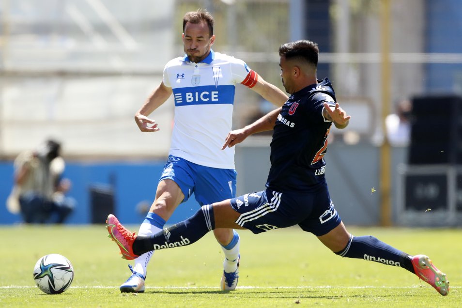 Gonzalo Espinoza encabeza la lista de jugadores que dejarán la U