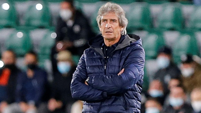 Real Betis derrotó con claridad a Elche de Enzo Roco y regresó al triunfo