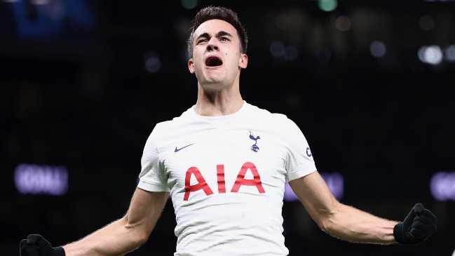 Tottenham reaccionó a tiempo para batir a Leeds de Bielsa y subió en la tabla