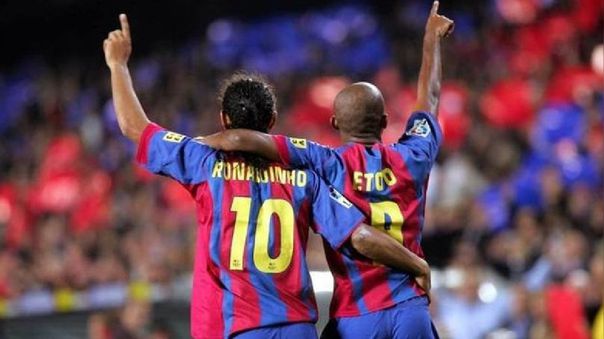 El feliz reencuentro de dos cracks: Ronaldinho y Samuel Eto’o